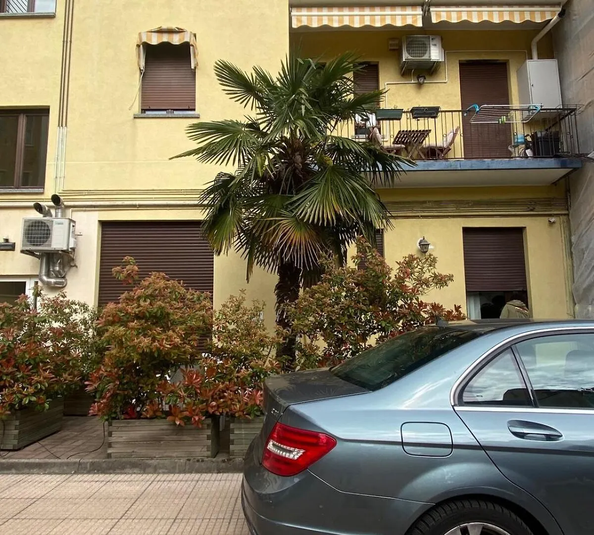 Artist S Residence 80 Mq With Garden And Palm Tree Mailand 0*,